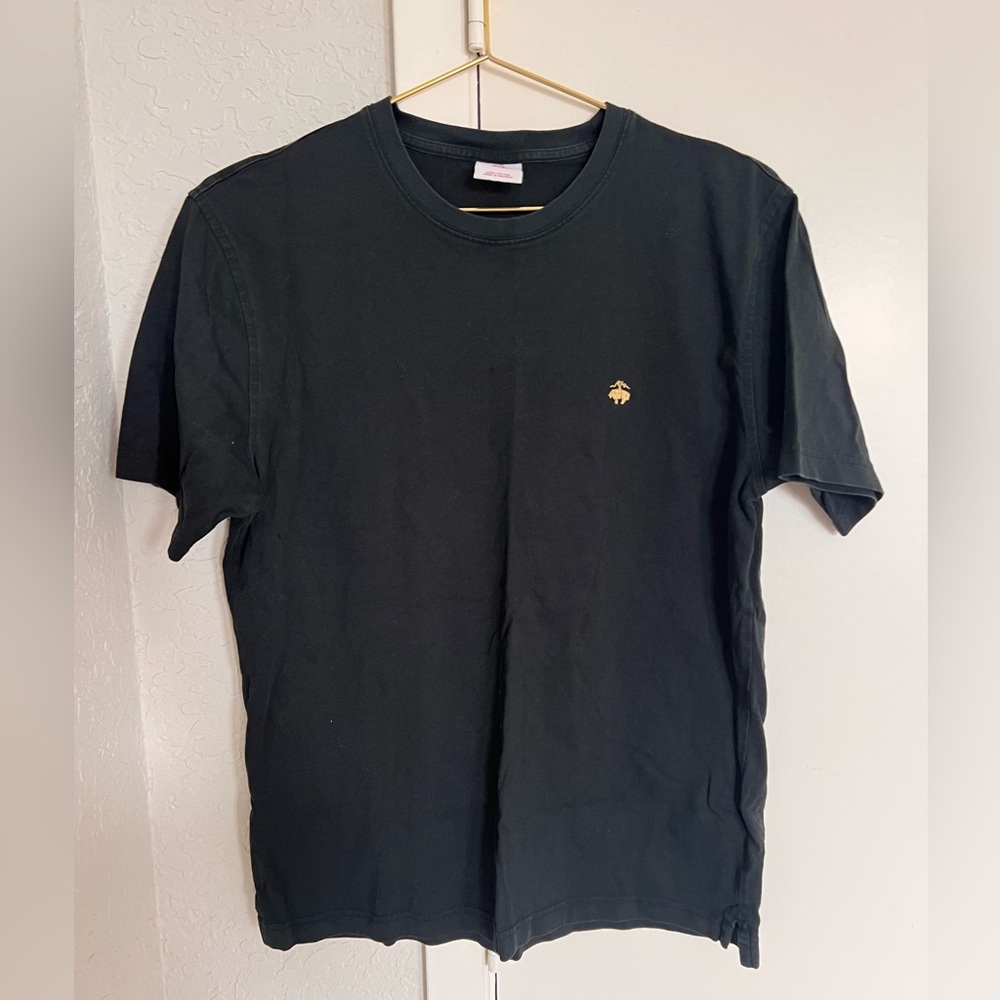 Brooks Brothers black t shirt